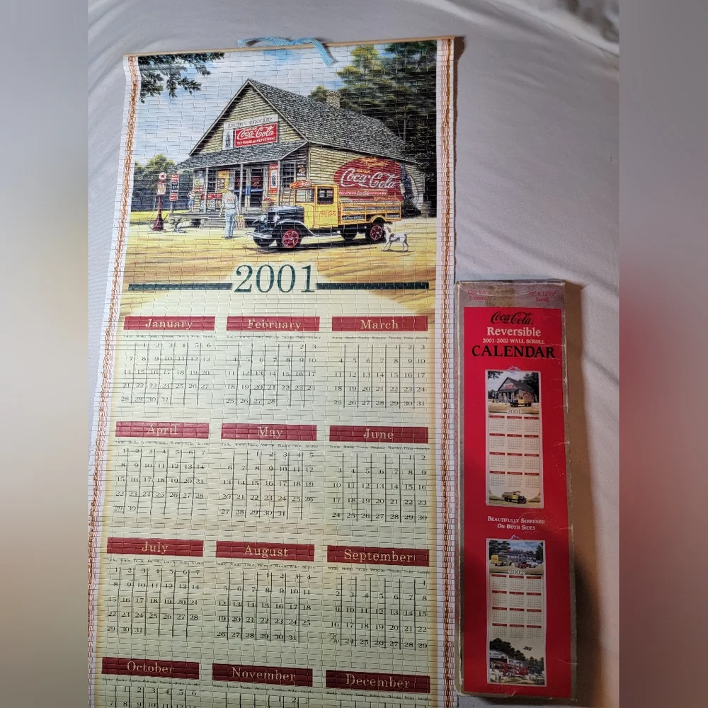 Coca Cola 2001 / 2002 Double Sided Bamboo Scroll Calendar W/ Box VINTAGE